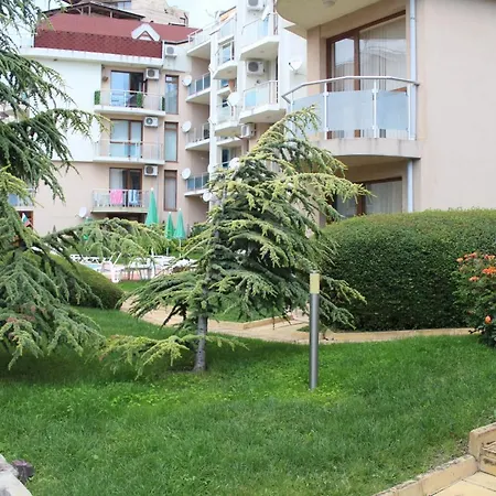 Apartament Complex Starfish със собствено паркомясто *
