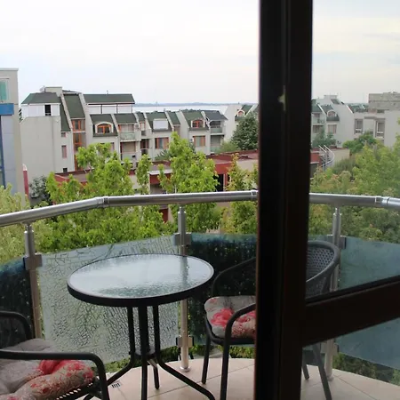 Complex Starfish със собствено паркомясто Apartament Sveti Vlas