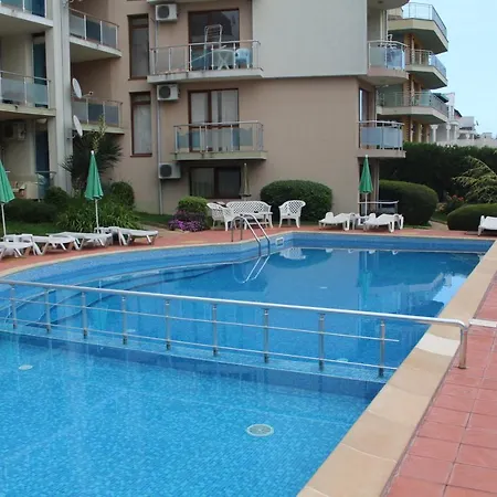Apartamento Complex Starfish със собствено паркомясто Sveti Vlas