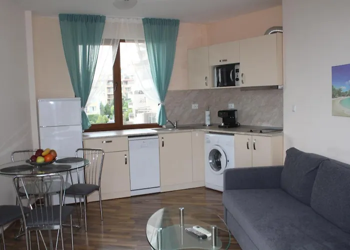 Complex Starfish със собствено паркомясто Lägenhet